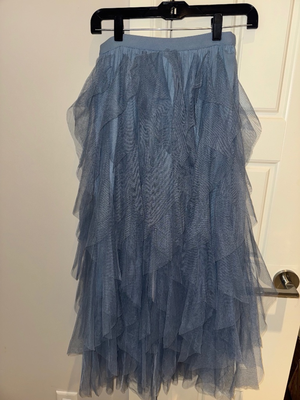 Layered blue mesh skirt size small NWT